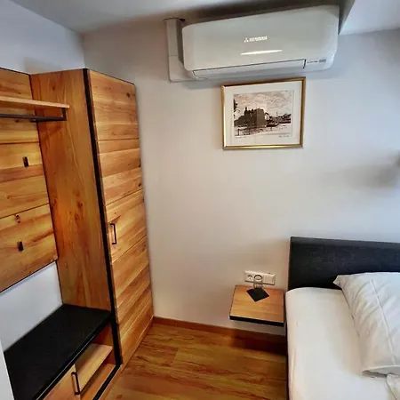 Zu Den Drei Kronen Hotel Seligenstadt