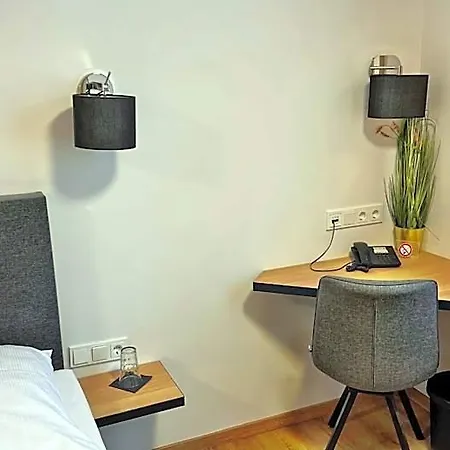 Hotel Zu Den Drei Kronen Seligenstadt