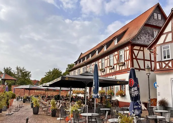 Zu Den Drei Kronen 3* 셀리겐슈타트