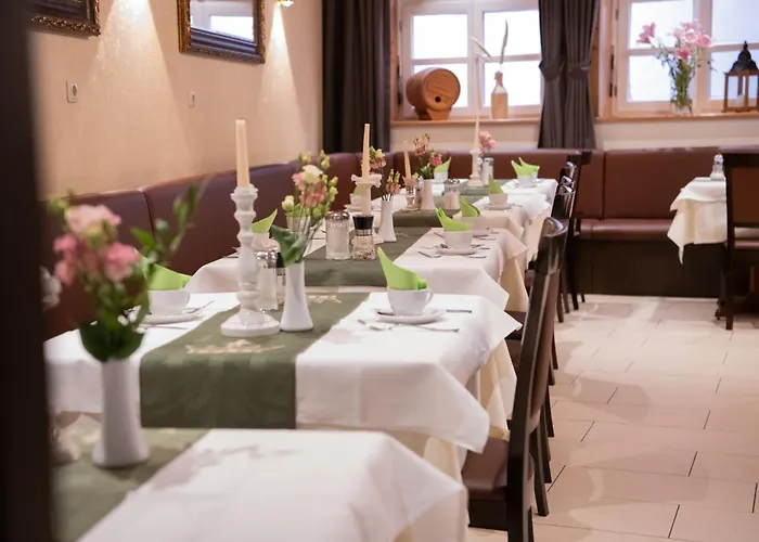 Hotel Zu Den Drei Kronen Seligenstadt