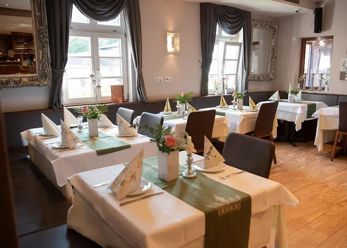 Zu Den Drei Kronen Hotel Seligenstadt